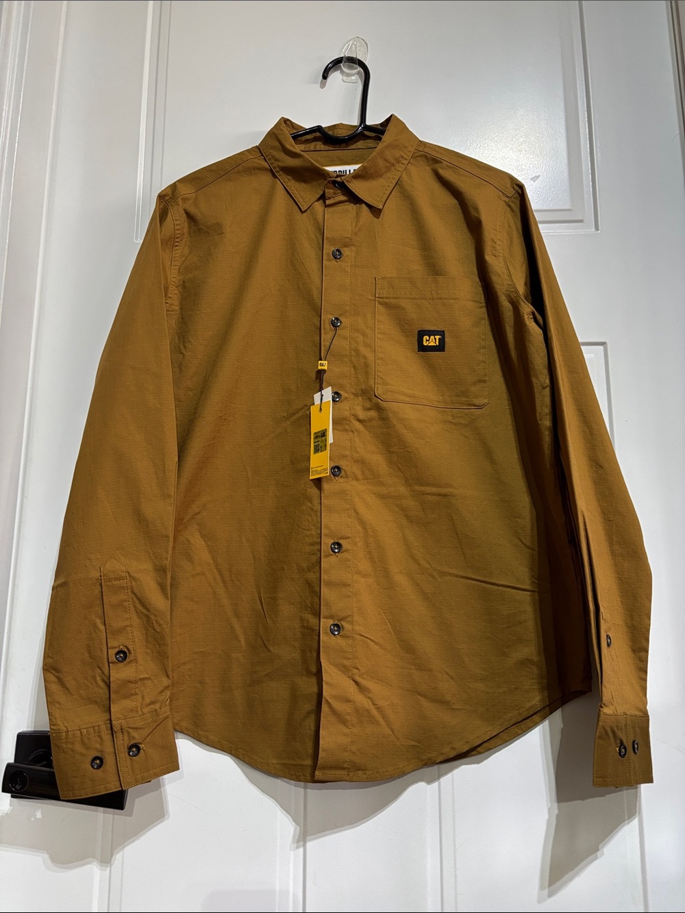 CAT Relaxed Rip stop ,chest pocket,collar,button down,work,durable,